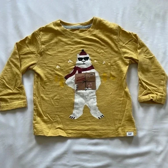 GAP Long Sleeve Christmas Shirt - Picture 2 of 8